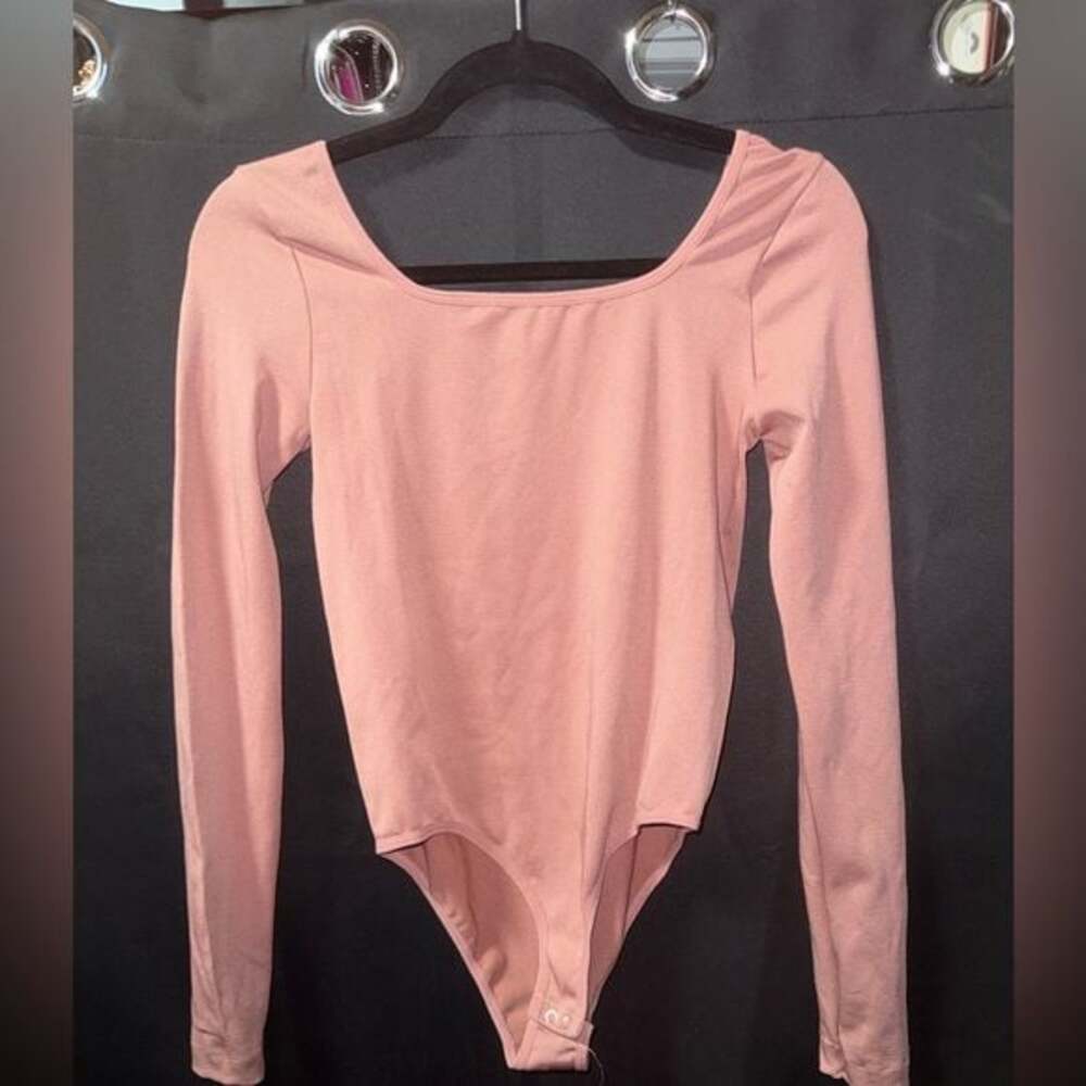 💲Women's Pink Long Sleeve Bodysuit
